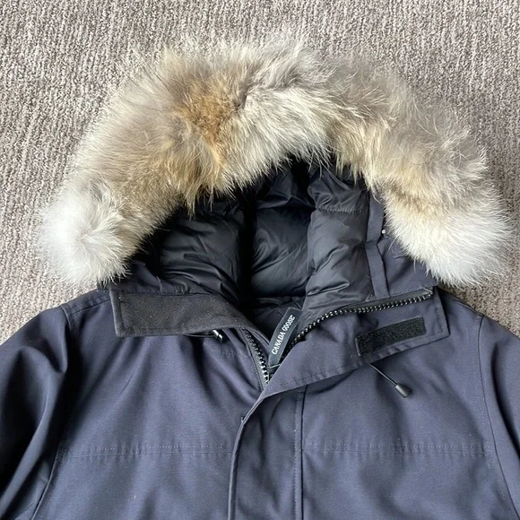 Men’s Canada Goose Langford Down Parka, size Large - Picture 2 of 8